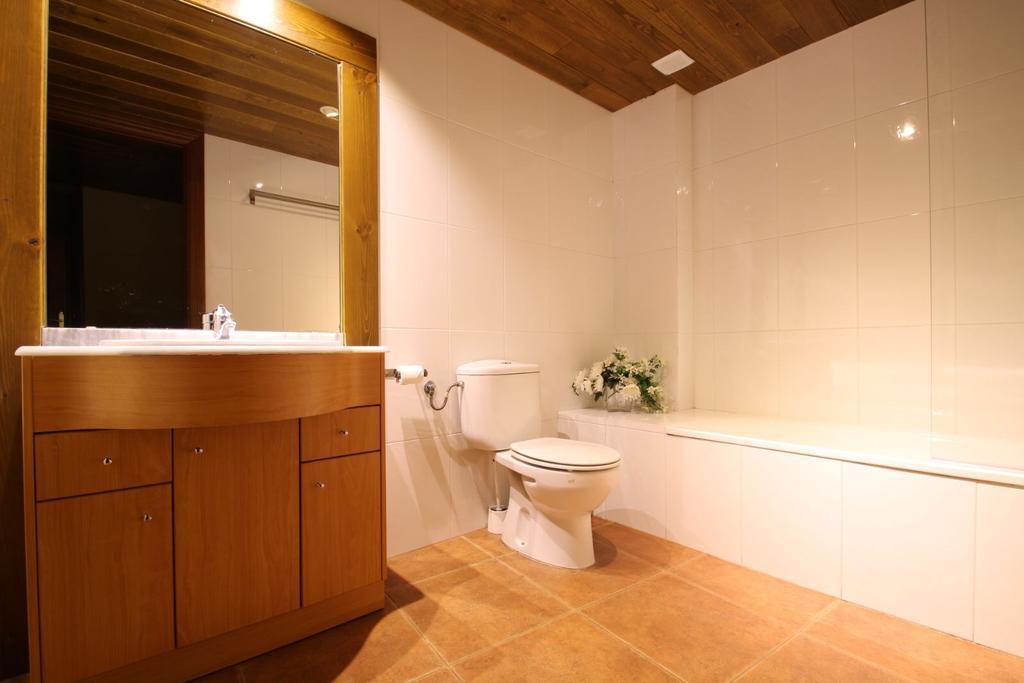 סן לורנצו דה מורוניס Apartaments Piteus Casa Dionis מראה חיצוני תמונה