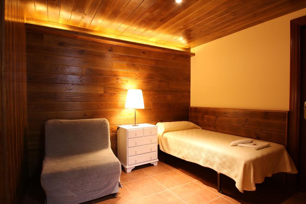 סן לורנצו דה מורוניס Apartaments Piteus Casa Dionis מראה חיצוני תמונה