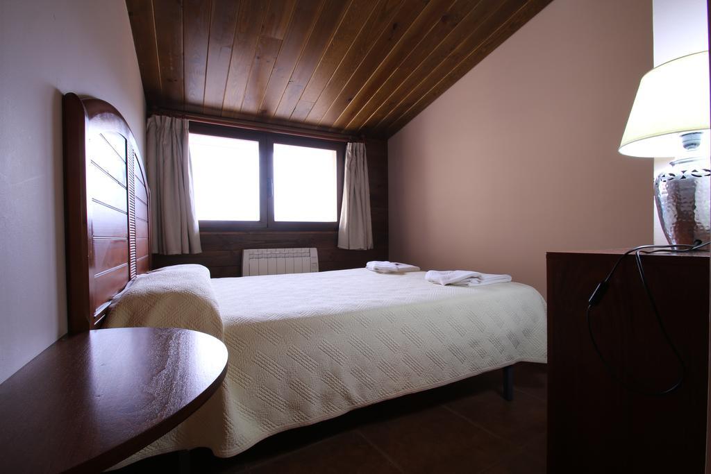 סן לורנצו דה מורוניס Apartaments Piteus Casa Dionis מראה חיצוני תמונה