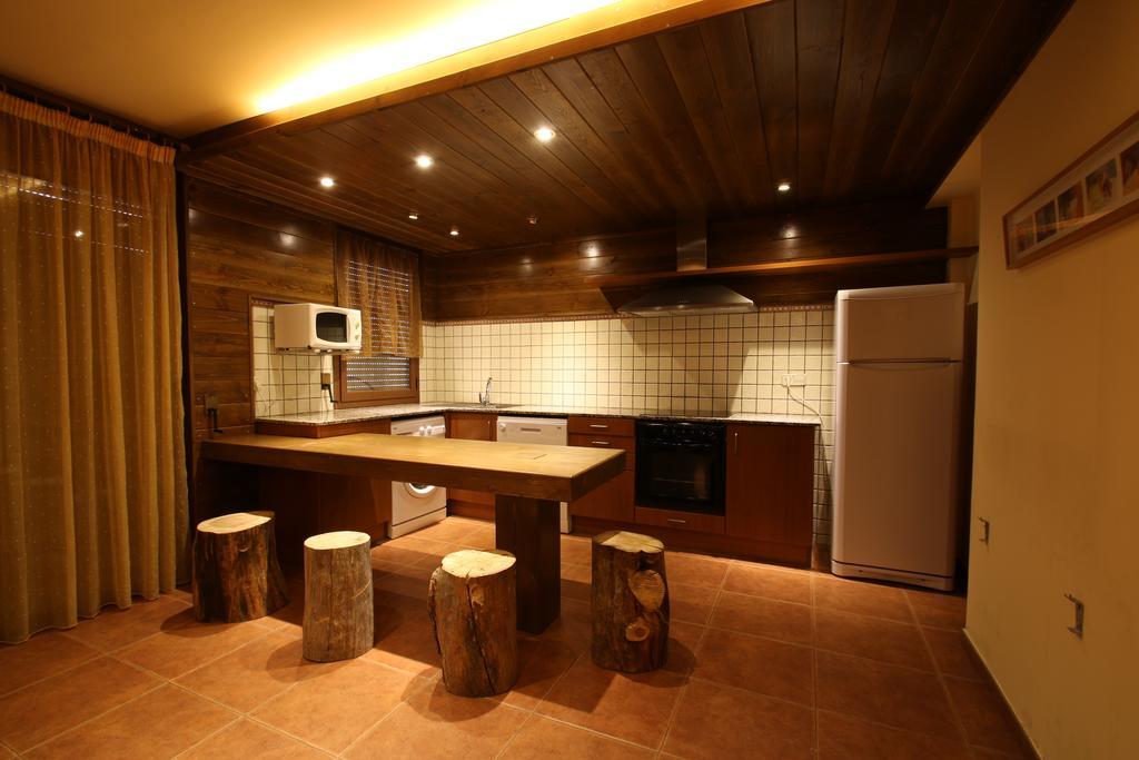סן לורנצו דה מורוניס Apartaments Piteus Casa Dionis מראה חיצוני תמונה