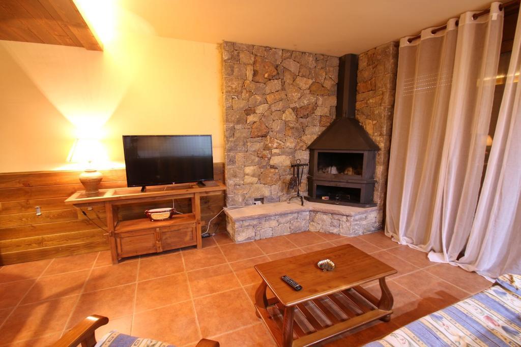 סן לורנצו דה מורוניס Apartaments Piteus Casa Dionis מראה חיצוני תמונה