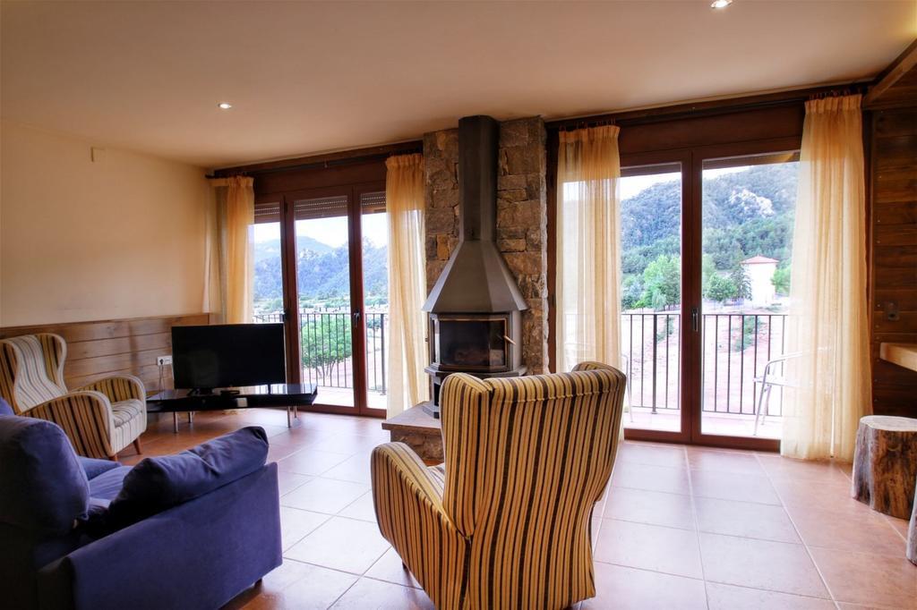 סן לורנצו דה מורוניס Apartaments Piteus Casa Dionis מראה חיצוני תמונה