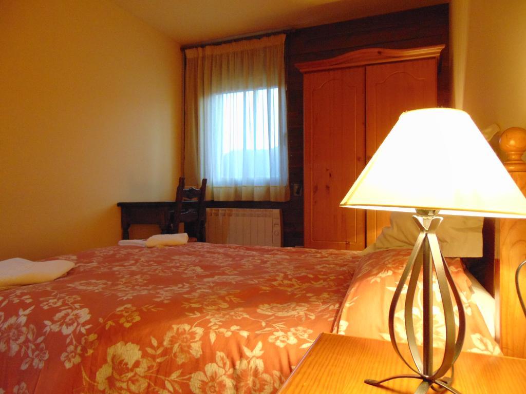 סן לורנצו דה מורוניס Apartaments Piteus Casa Dionis מראה חיצוני תמונה