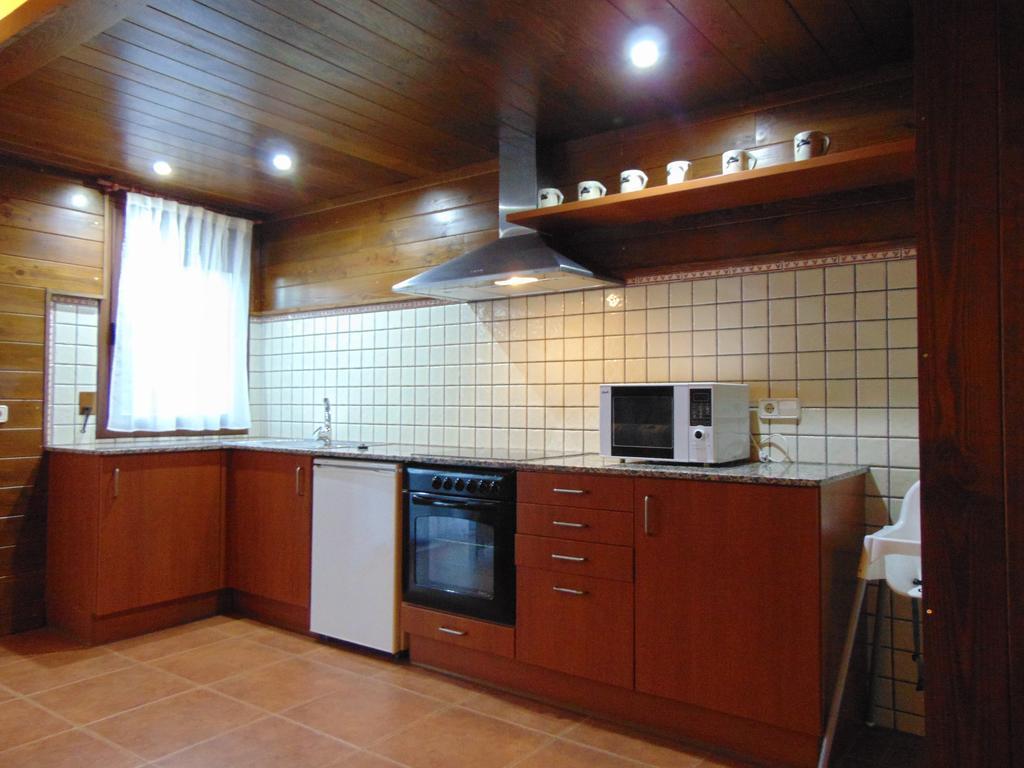 סן לורנצו דה מורוניס Apartaments Piteus Casa Dionis חדר תמונה