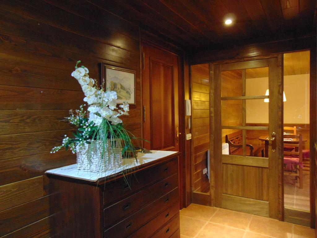 סן לורנצו דה מורוניס Apartaments Piteus Casa Dionis מראה חיצוני תמונה
